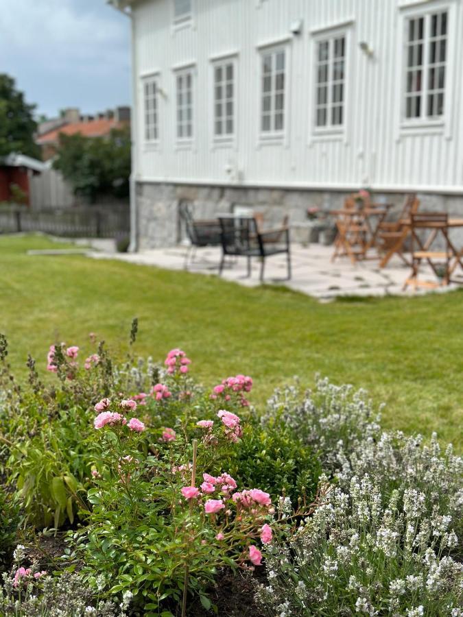 Crusellska Vandrarhemmet Strömstad Exterior foto